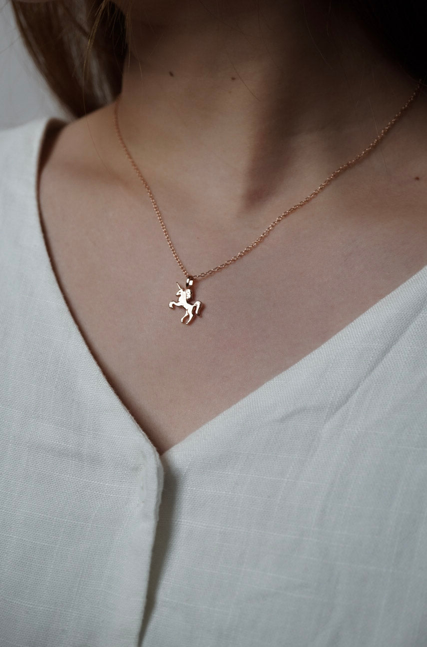 rose gold unicorn necklace