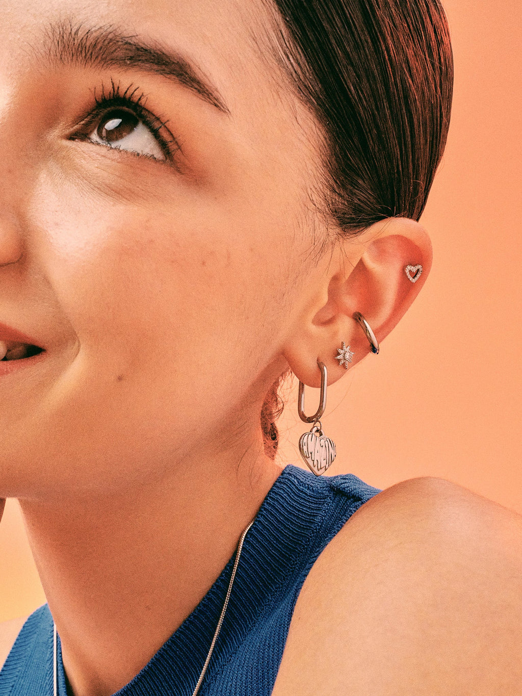 Amazing Hoop Earrings - Minimalist Lab