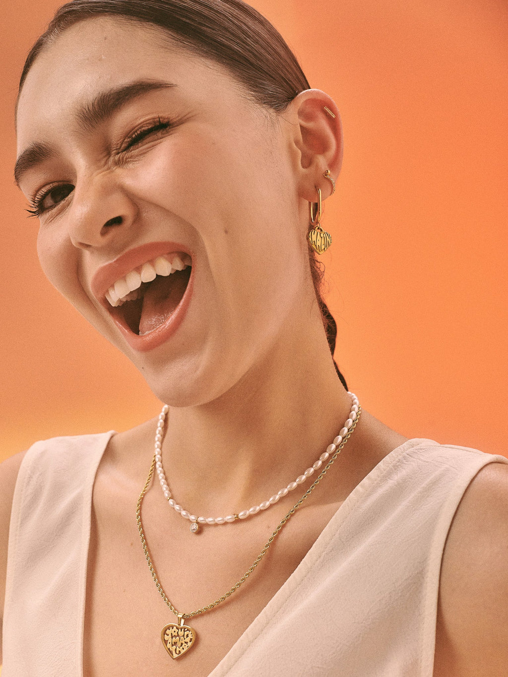 Amazing Hoop Earrings - Minimalist Lab