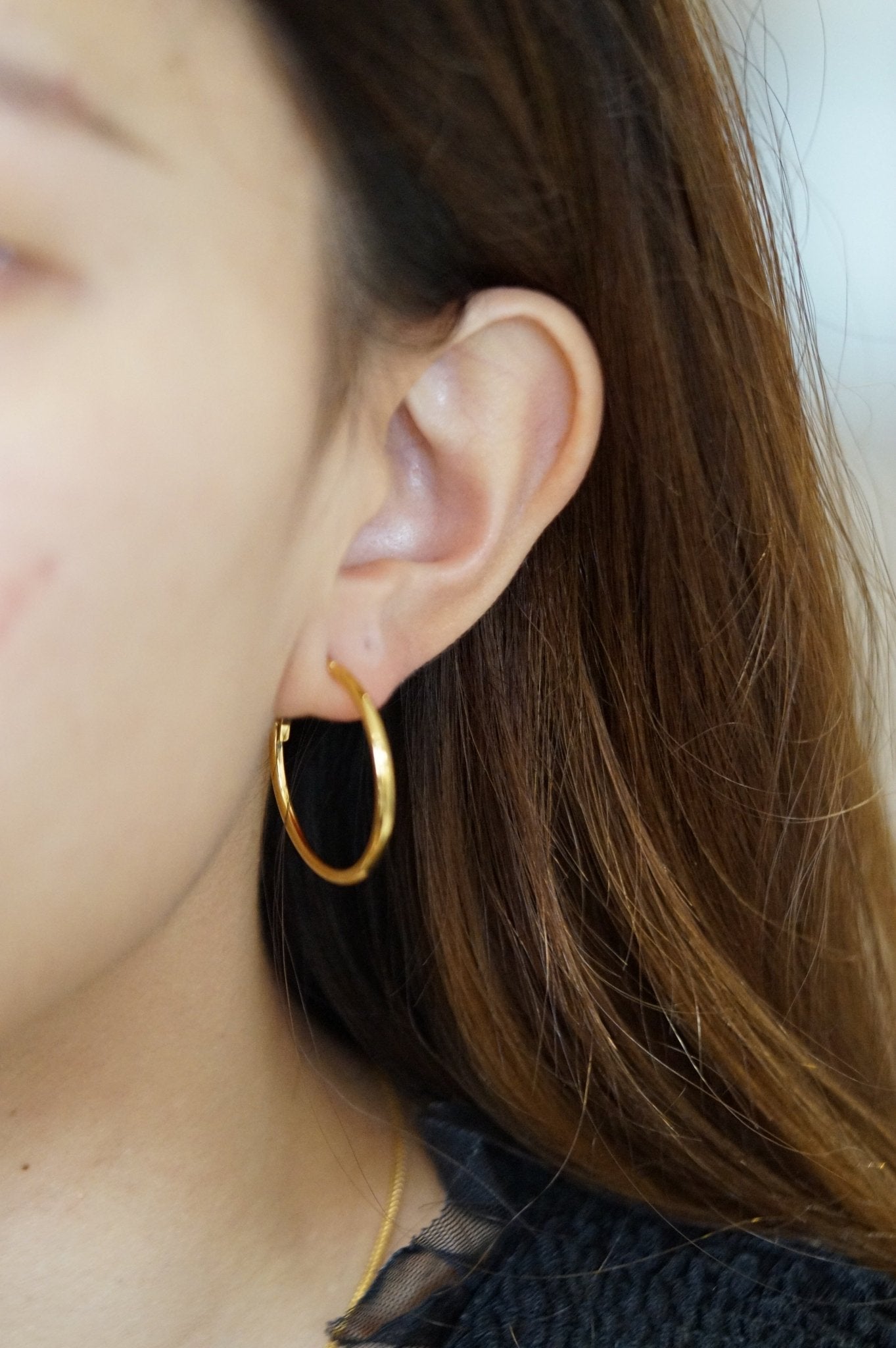 18k gold plated thin hoop earrings