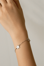 MNML x Zee Avi Trio Hibiscus Flower Bracelet - Minimalist Lab