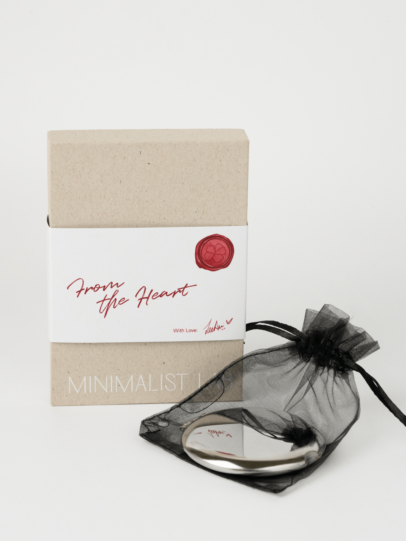 MNML x Zee Avi Box - Minimalist Lab