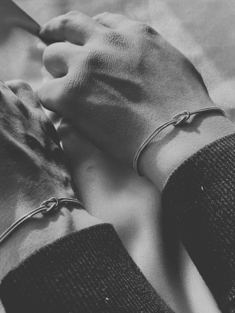 Double Knotted Snake Chain Bracelet - Minimalist Lab