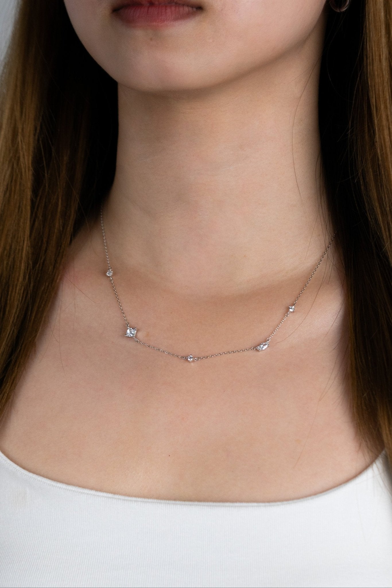 AMELIA Sparkling Diamonds Sterling Silver Necklace - Minimalist Lab