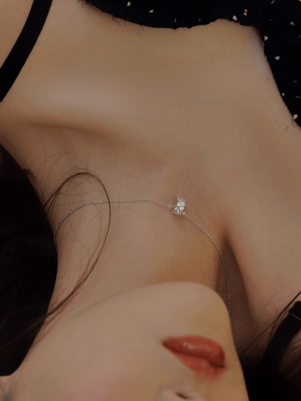 ELLIE Rolling Stones Sterling Silver Necklace - Minimalist Lab