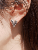 Slim Heart Stud Earrings - Minimalist Lab