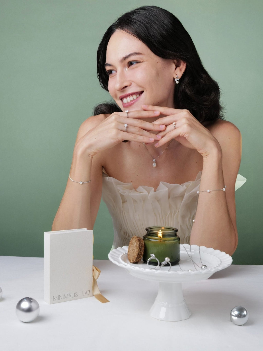 Clara Snow Pearl Necklace - Minimalist Lab