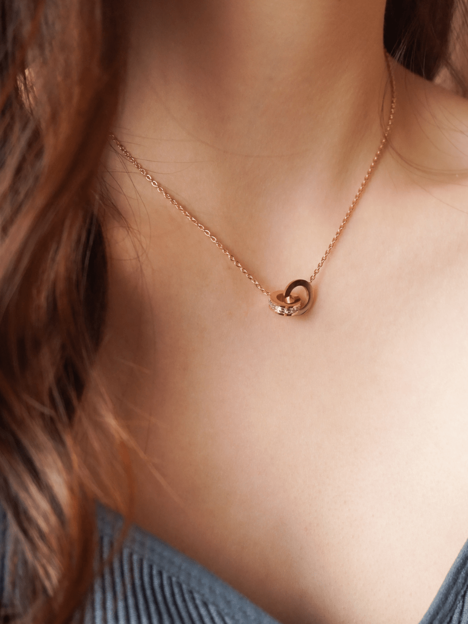 Classic Roman Numerals Diamond Band Necklace - Minimalist Lab