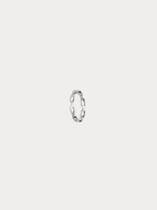 Cleo Chain Link Ring in silver titanium, studio hero shot