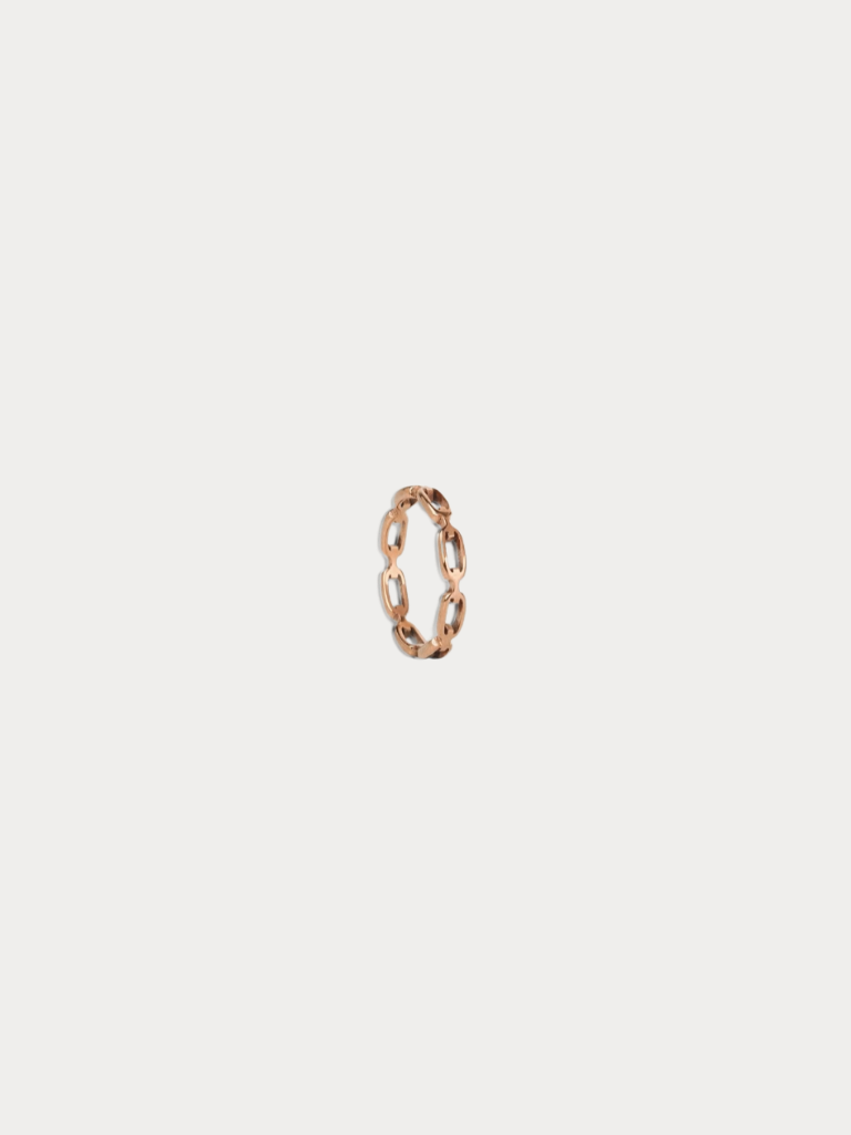 Cleo Chain Link Ring in rose gold titanium, studio hero shot