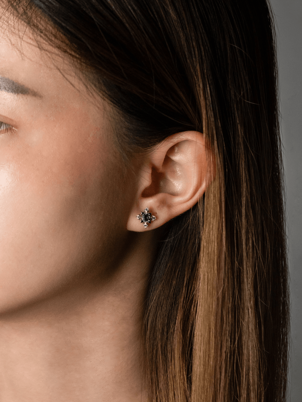 CRYSTAL Diamond Snowflake Sterling Silver Earstuds - Minimalist Lab