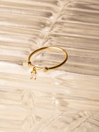 DAKOTA Dangling Solitaire Sterling Silver Ring - Minimalist Lab