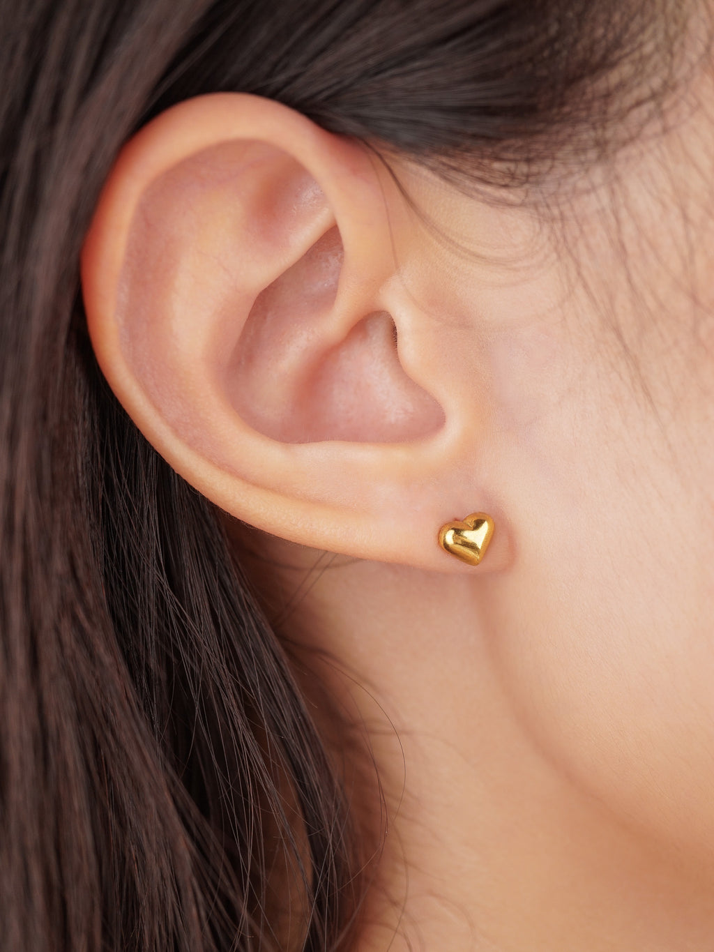 Heart Stud Earrings - Minimalist Lab