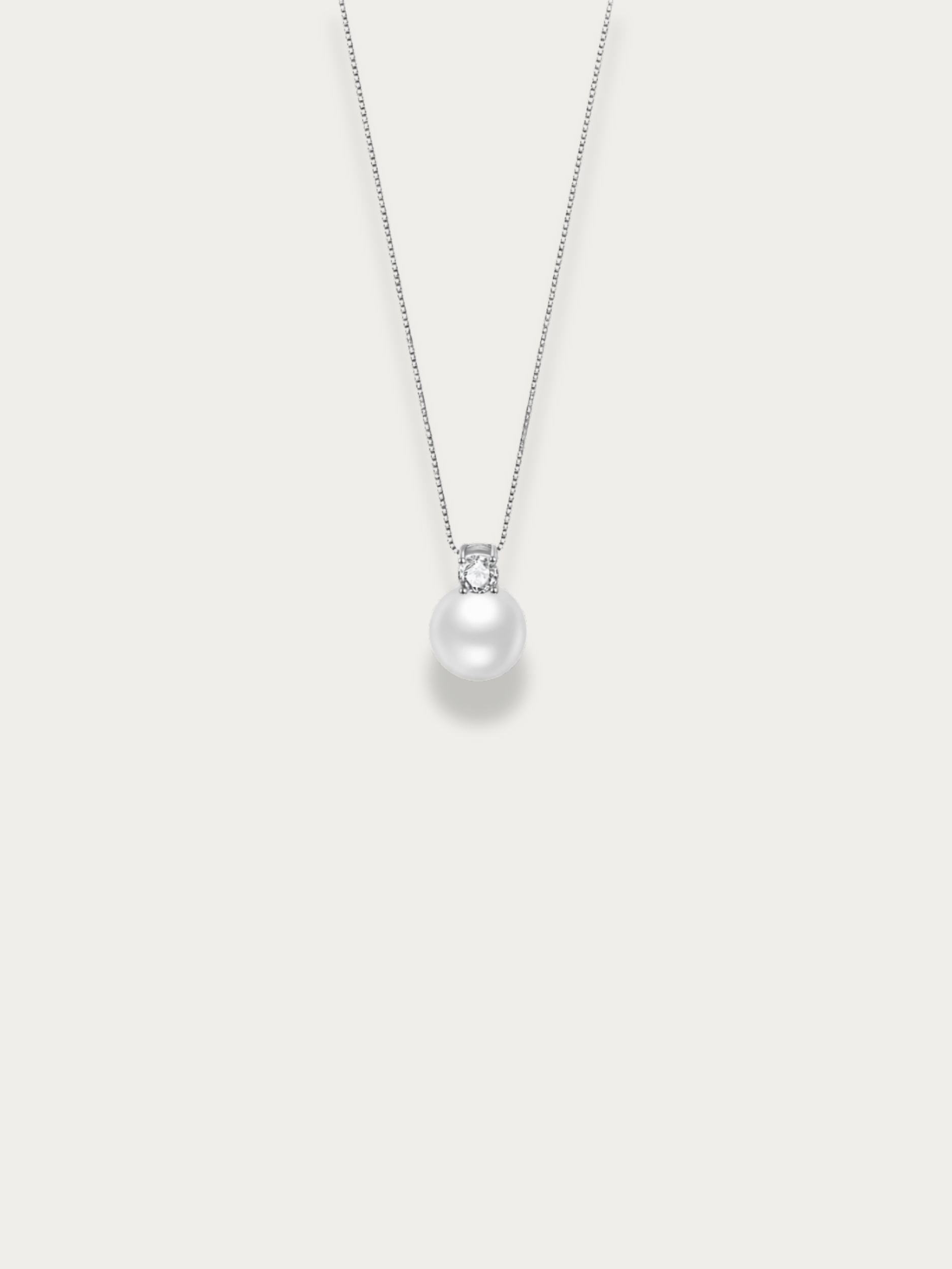 Diana White Pearl Necklace
