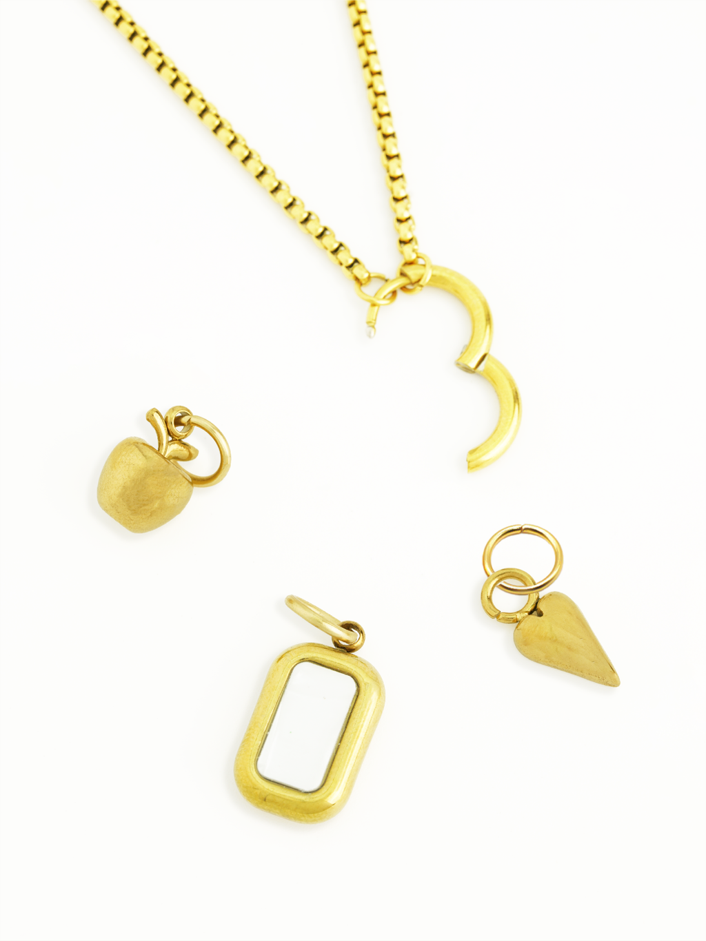 elongated-love-charm-gold-plated-stainless-steel