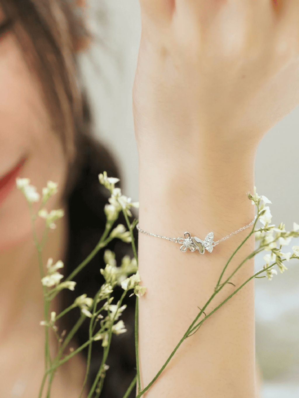 Geneva Blossom & Butterfly Bracelet - Minimalist Lab