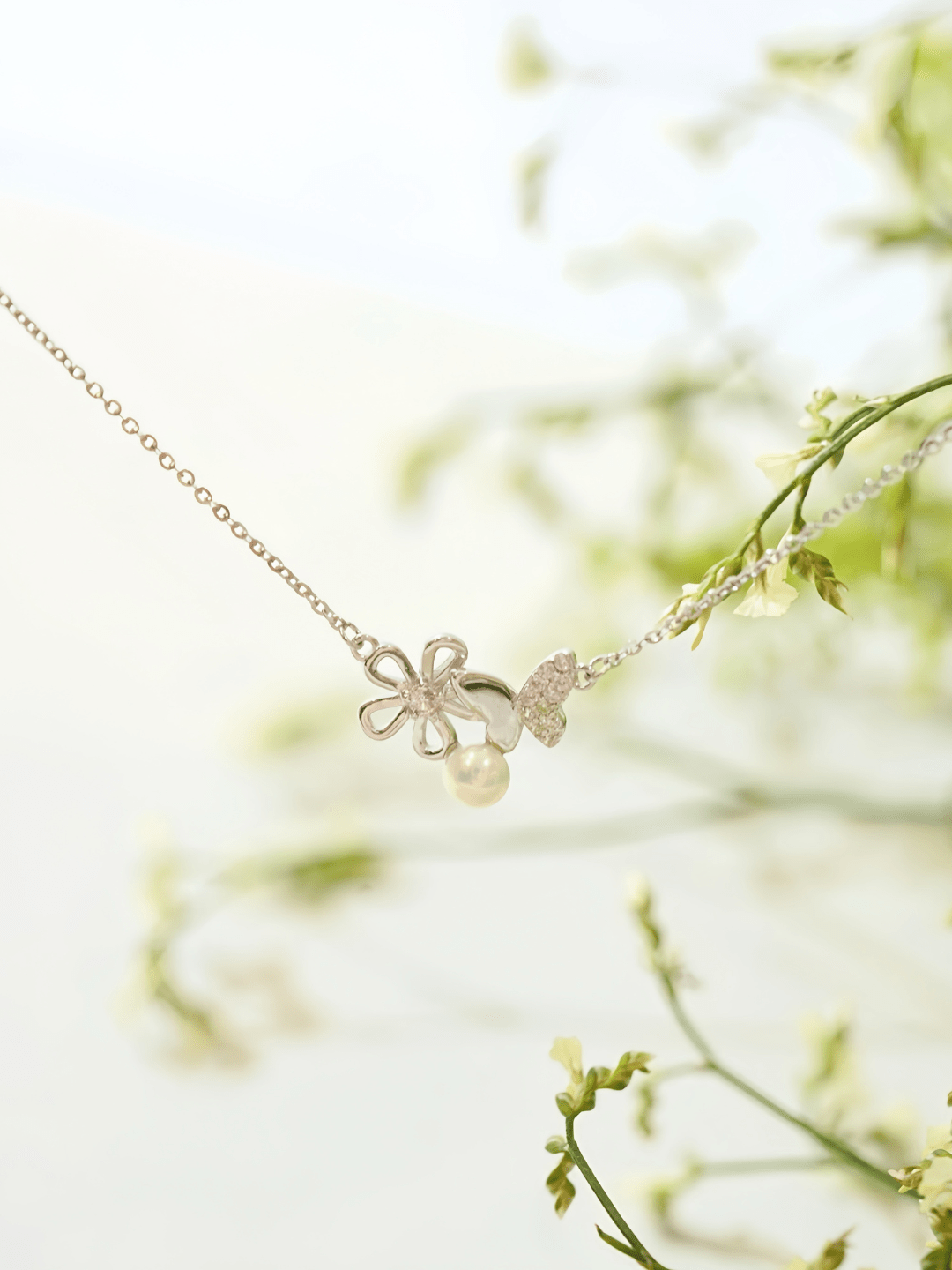 Geneva Blossom & Butterfly Necklace - Minimalist Lab