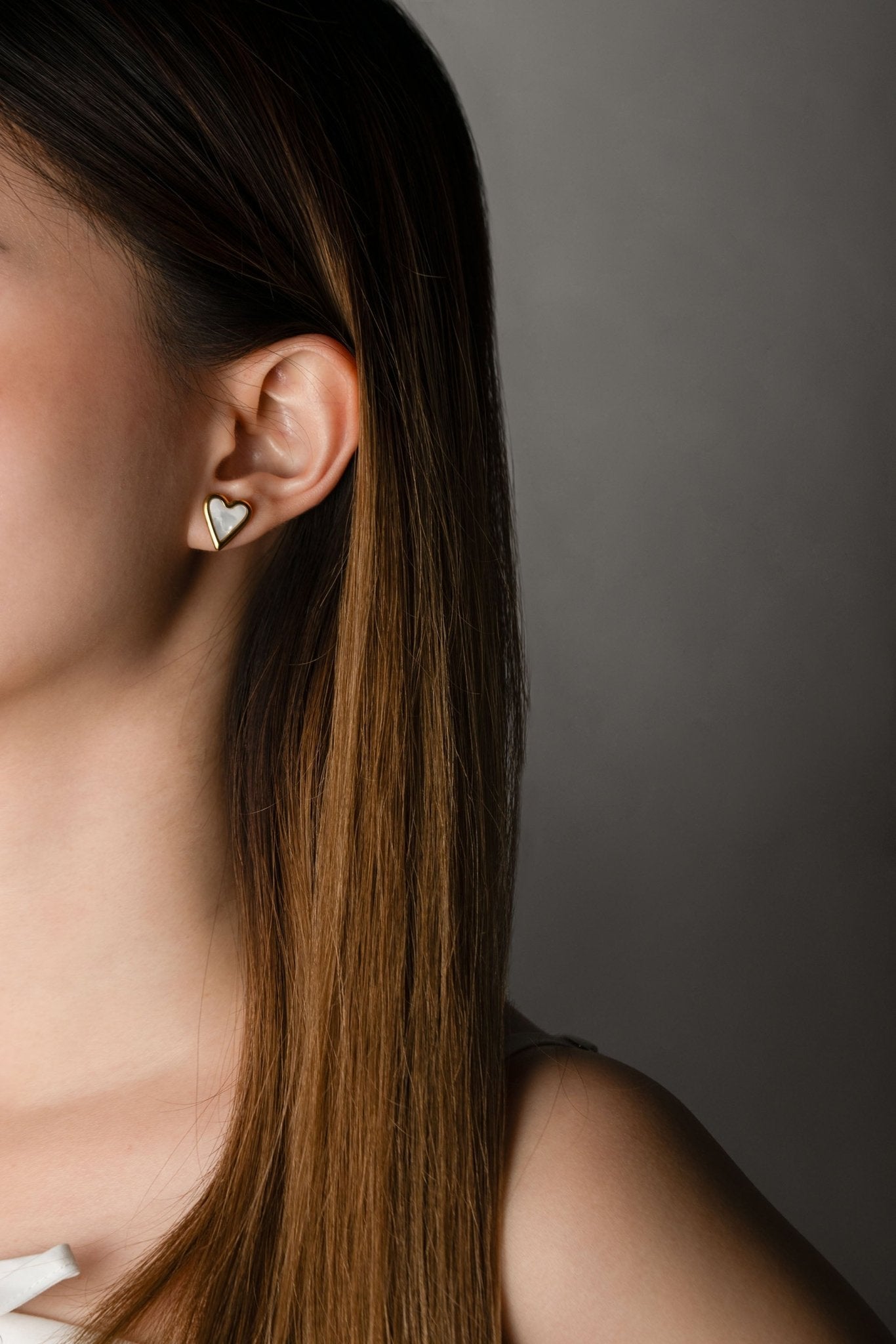 Mother of Pearl Heart Stud Earrings - Minimalist Lab