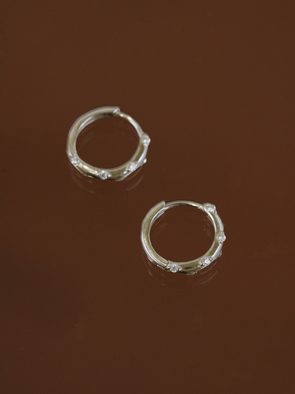 Iris Halo Zircon Hoop Earring - Minimalist Lab