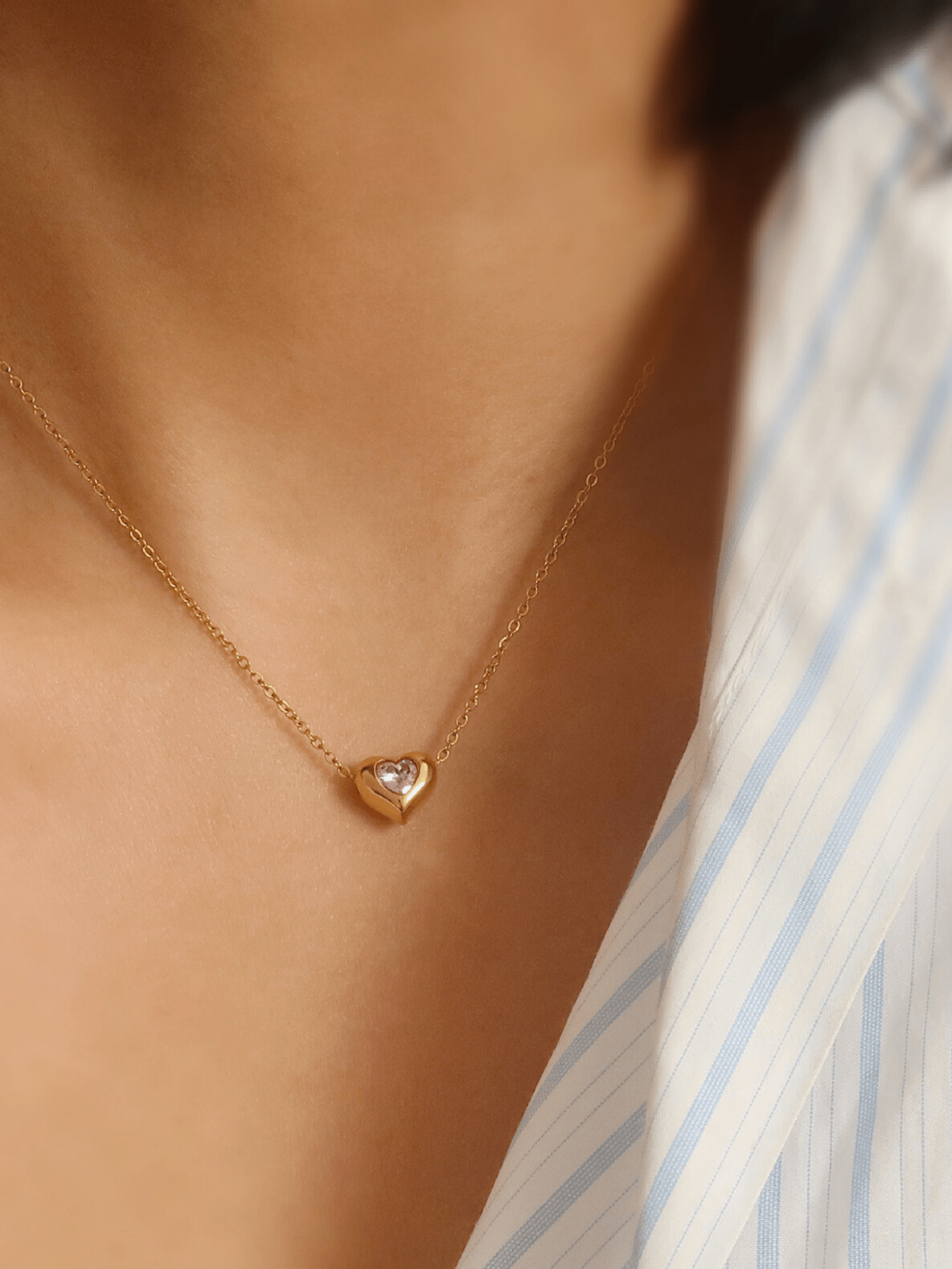 Janelle Sparkly Heart Necklace - Minimalist Lab