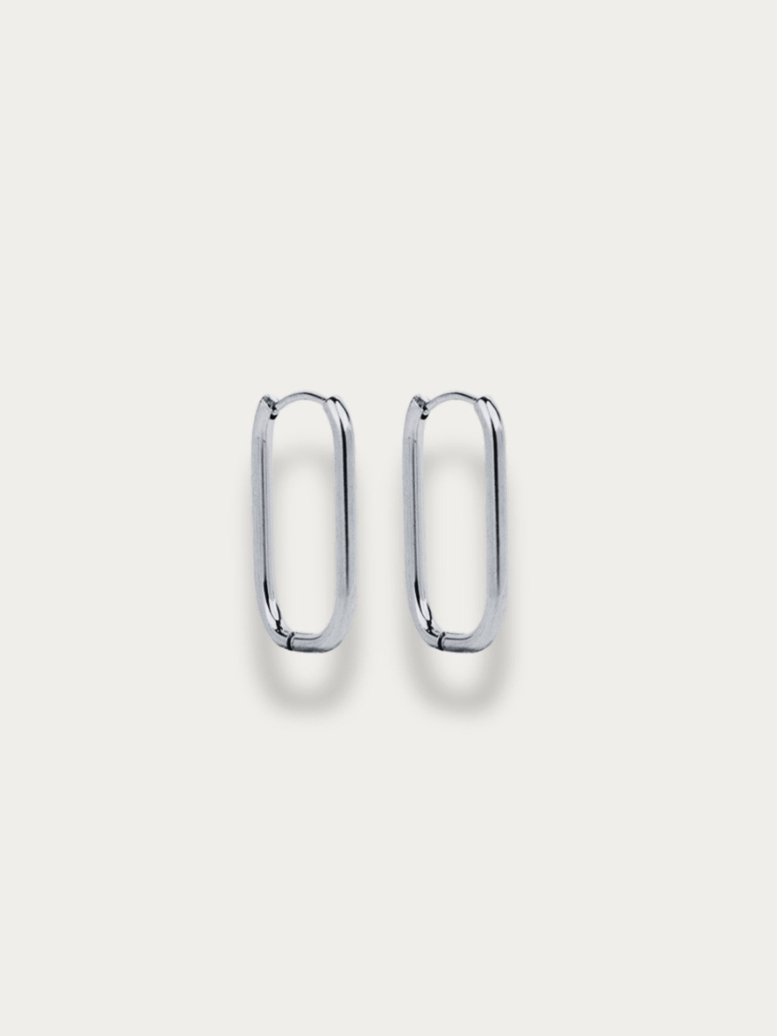 Lami Oval Ear Hoops - Minimalist Lab