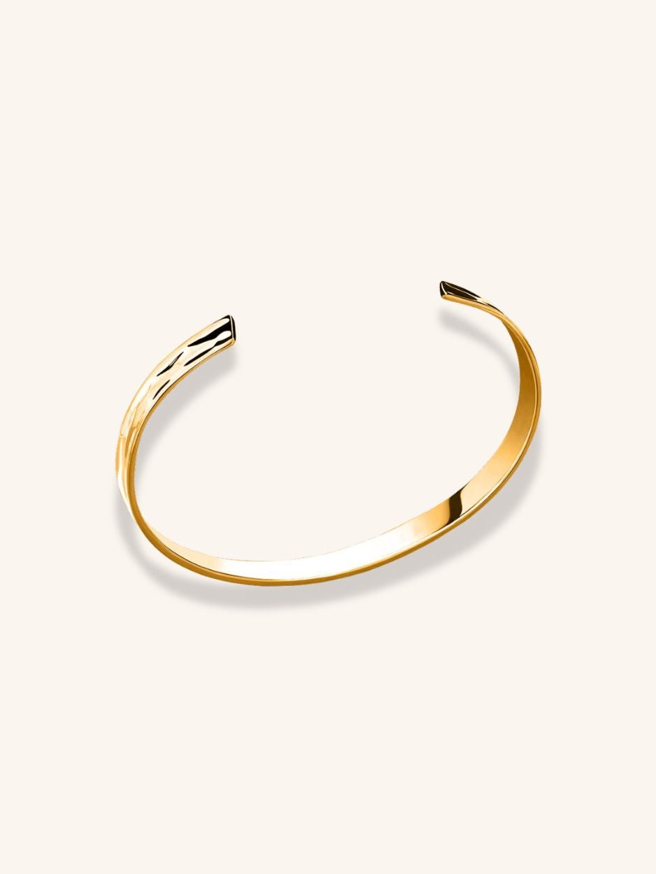 Sleek Pressed Bangle - Minimalist Lab