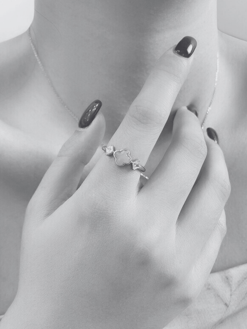 Celine Jade Clover Ring - Minimalist Lab