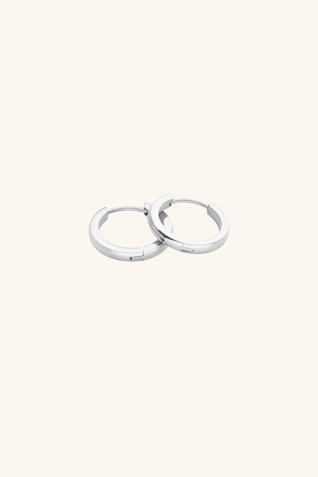 Oliva Essential Huggie Hoop Earrings - Minimalist Lab