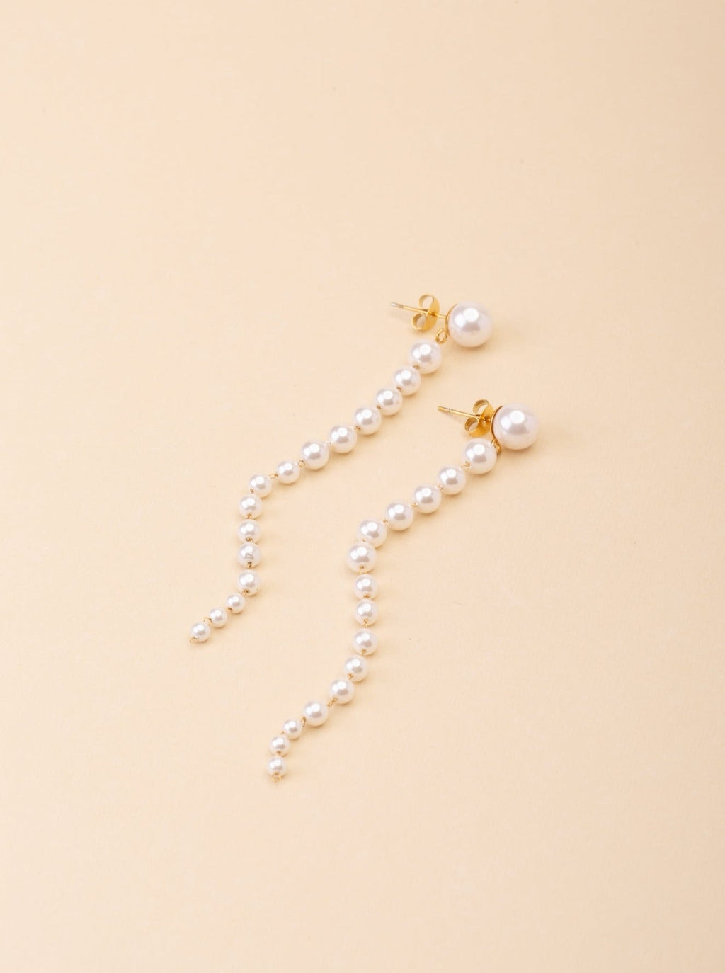 Majesty Pearl Dangling Stud Earrings - Minimalist Lab