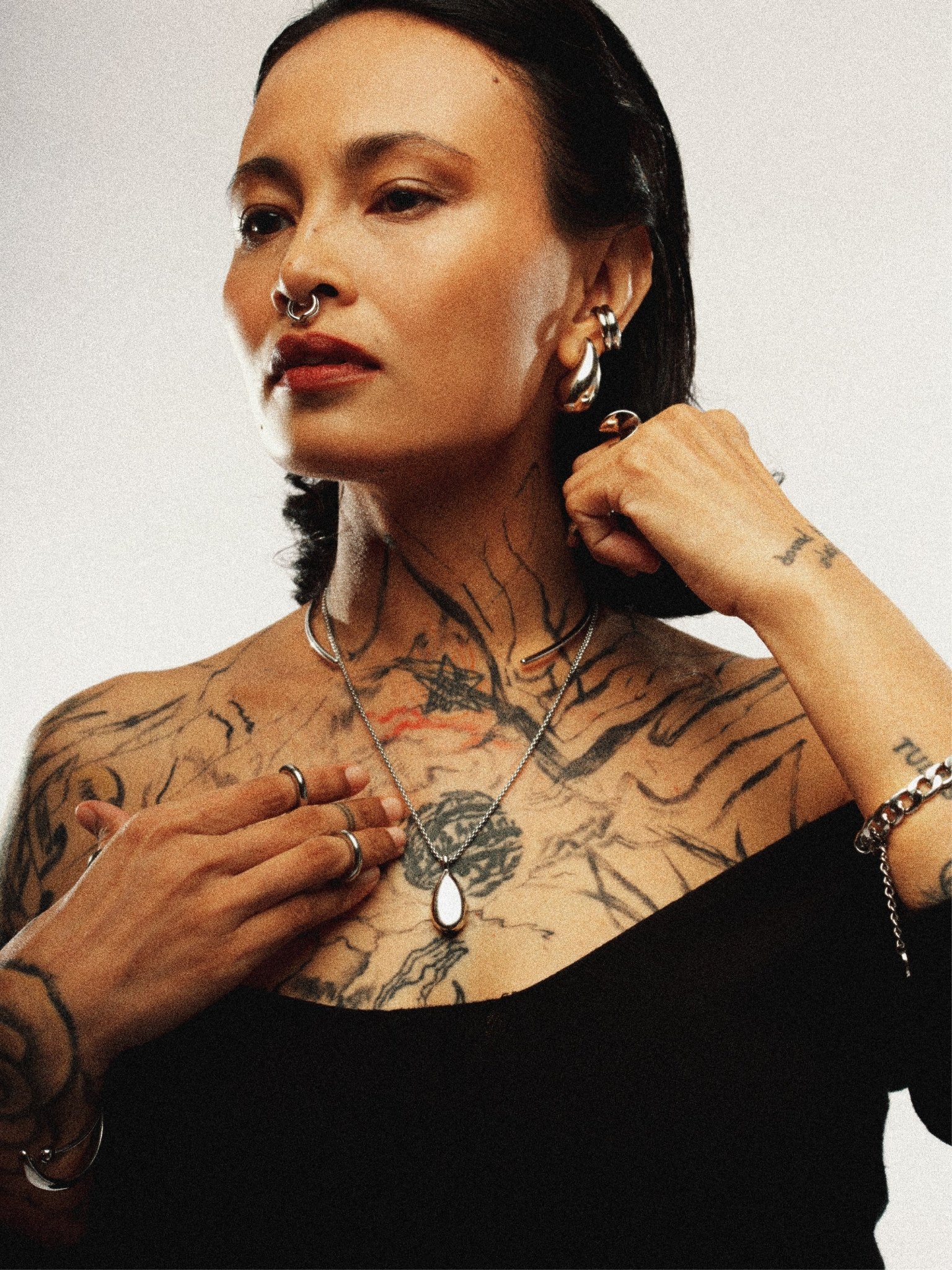 Inner Strength Droplet Engravable Necklace - Minimalist Lab