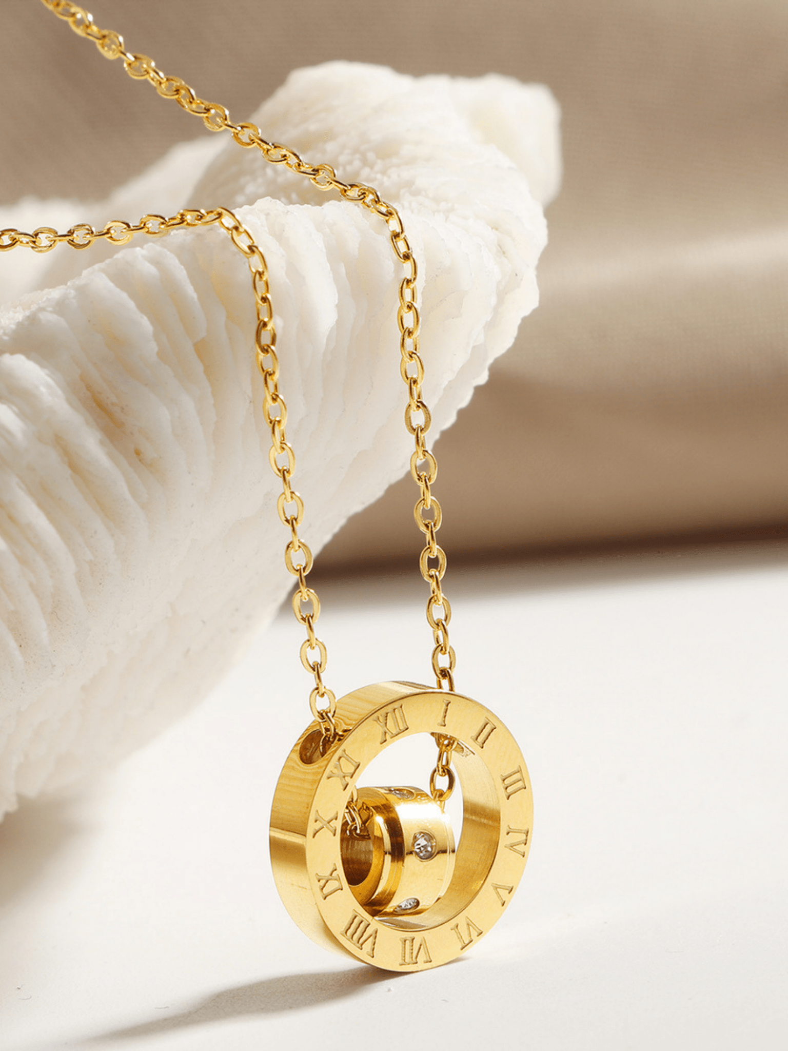 Romeo Spinning Roman Ring Necklace - Minimalist Lab