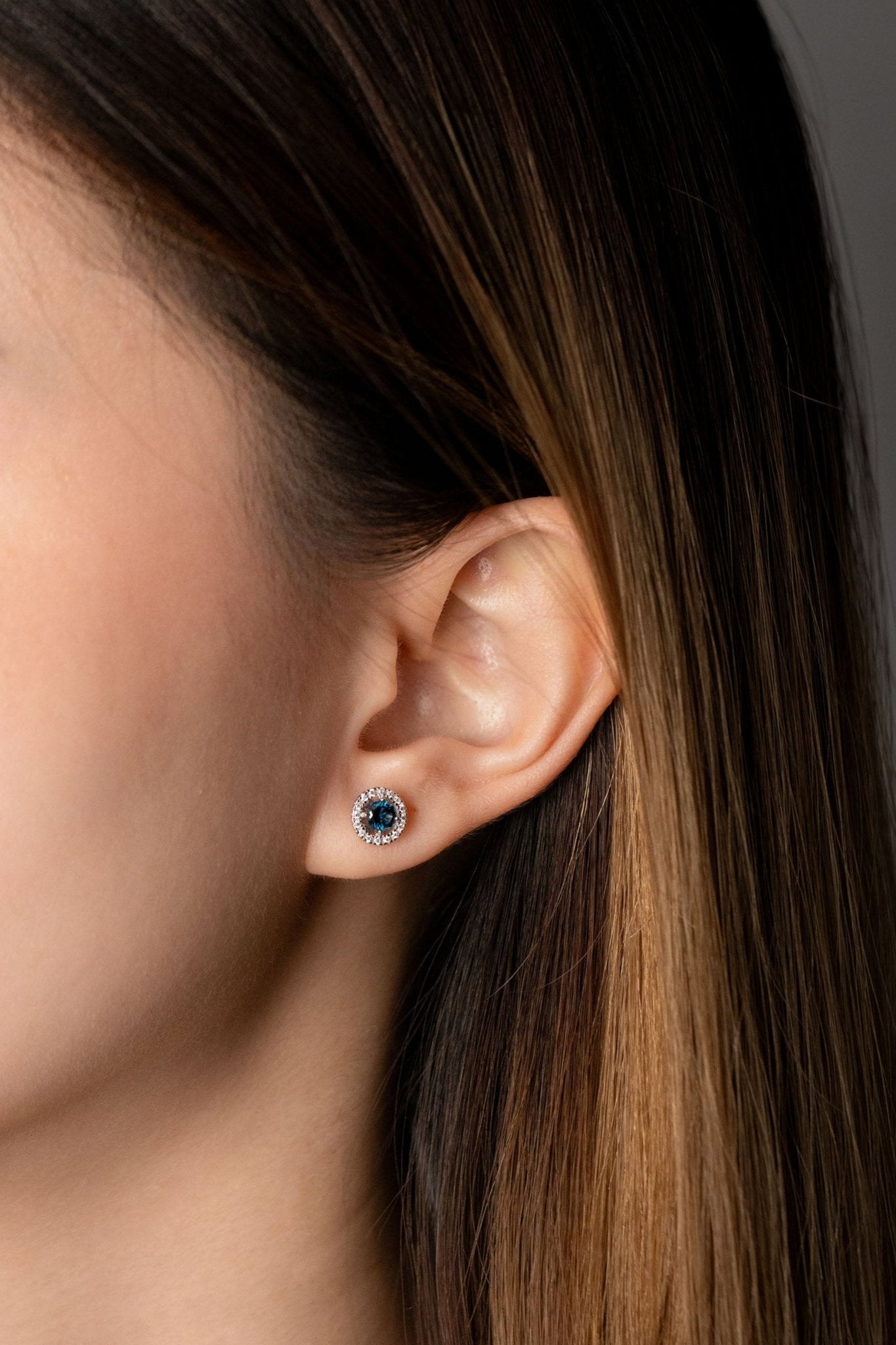 SHERYL Pavé Diamond Sterling Silver Earstuds - Minimalist Lab