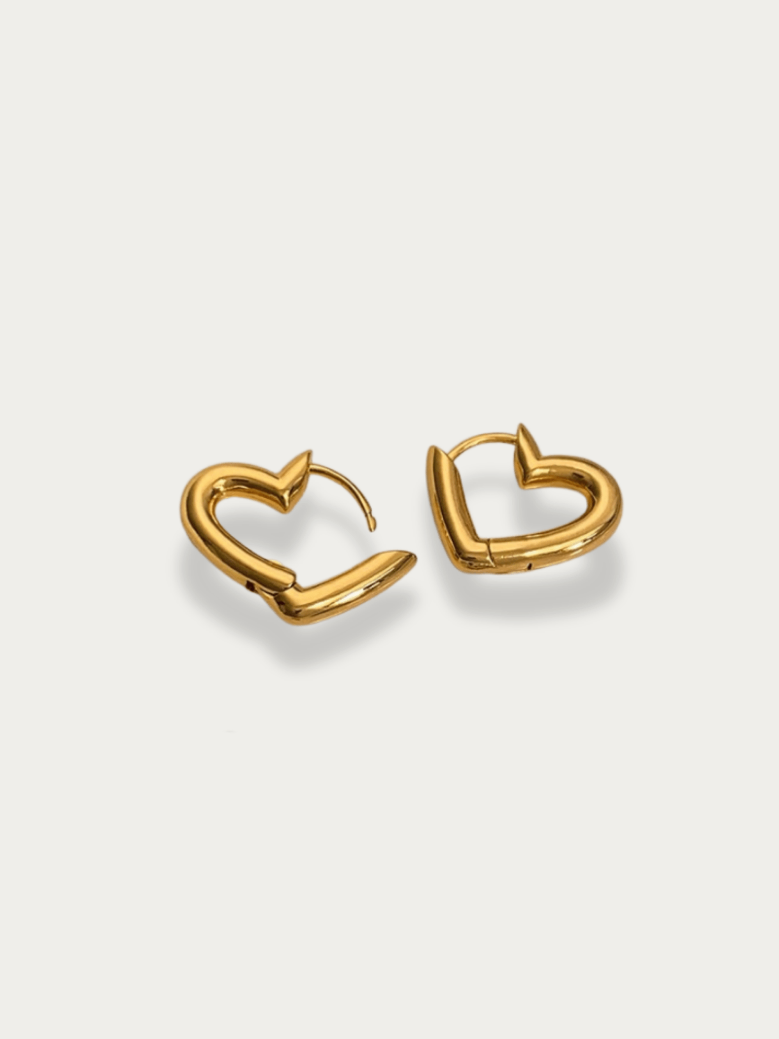 Sonick Edge Heart Hoop Earrings - Minimalist Lab