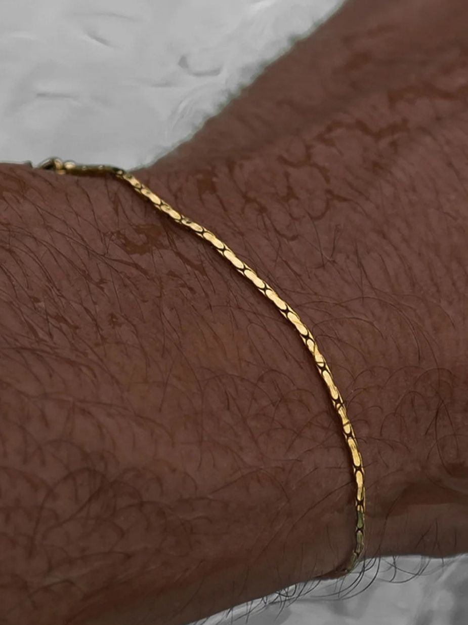braided wheat chain bracelet close up detail