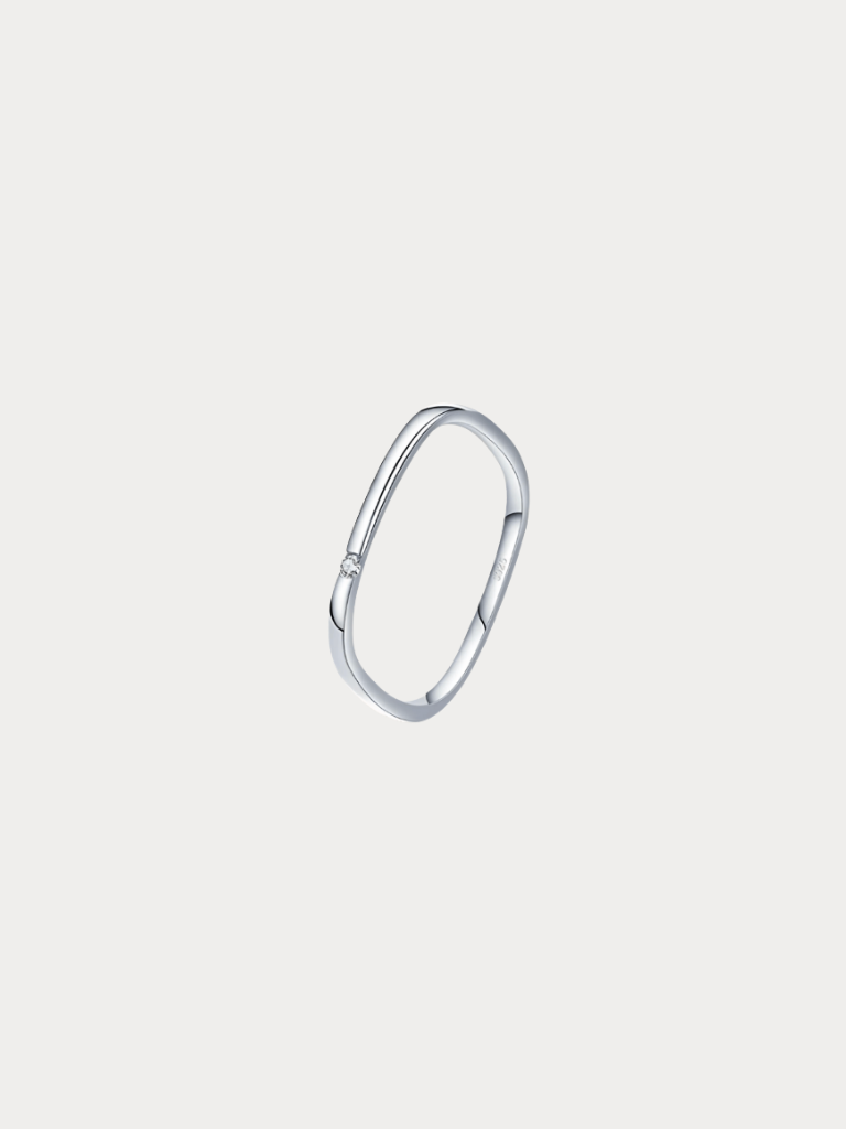 CARRÉE Square Band Diamond Ring full angled view, 925 sterling silver
