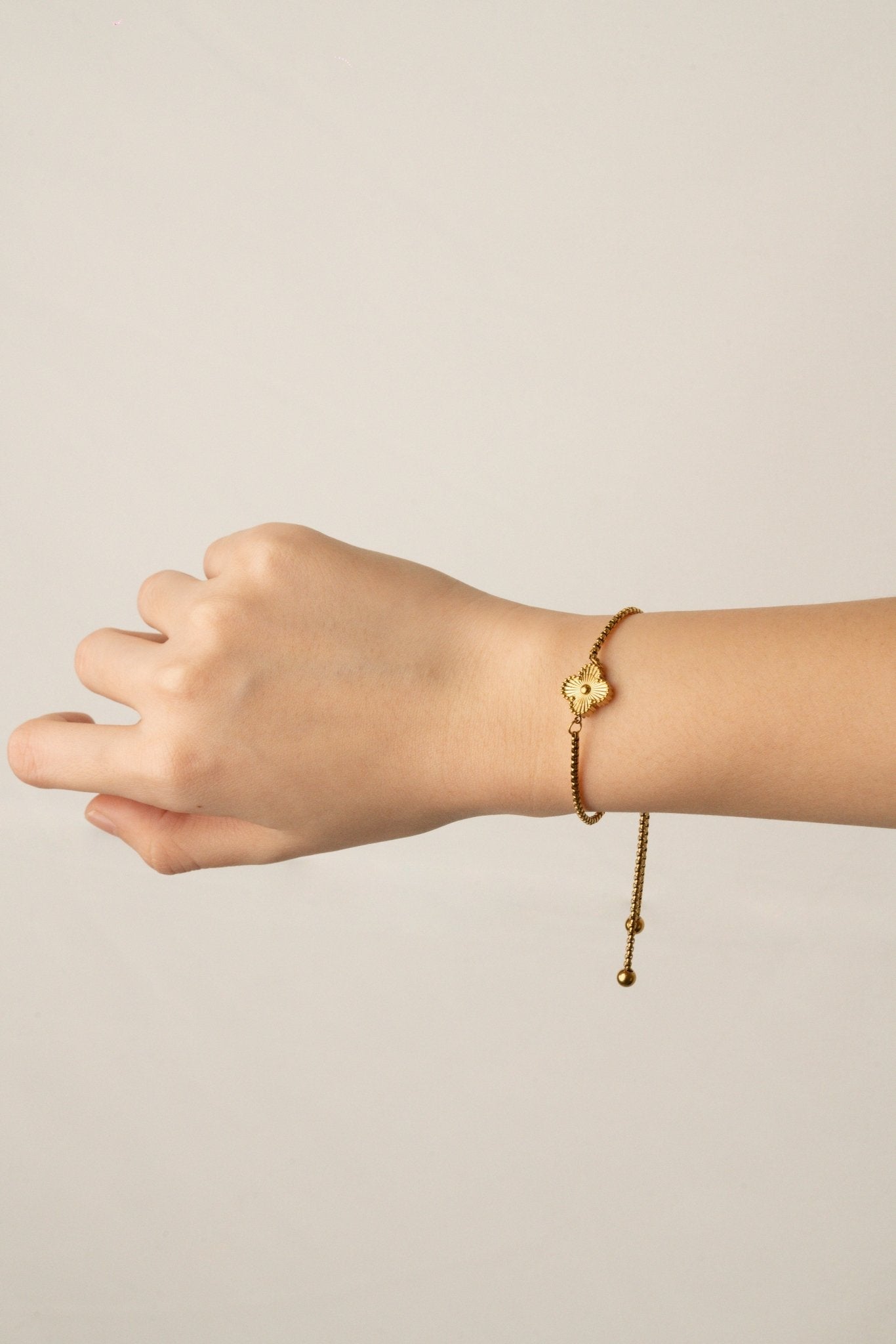 Golden Clover Duo Adjustable Bracelet - Minimalist Lab