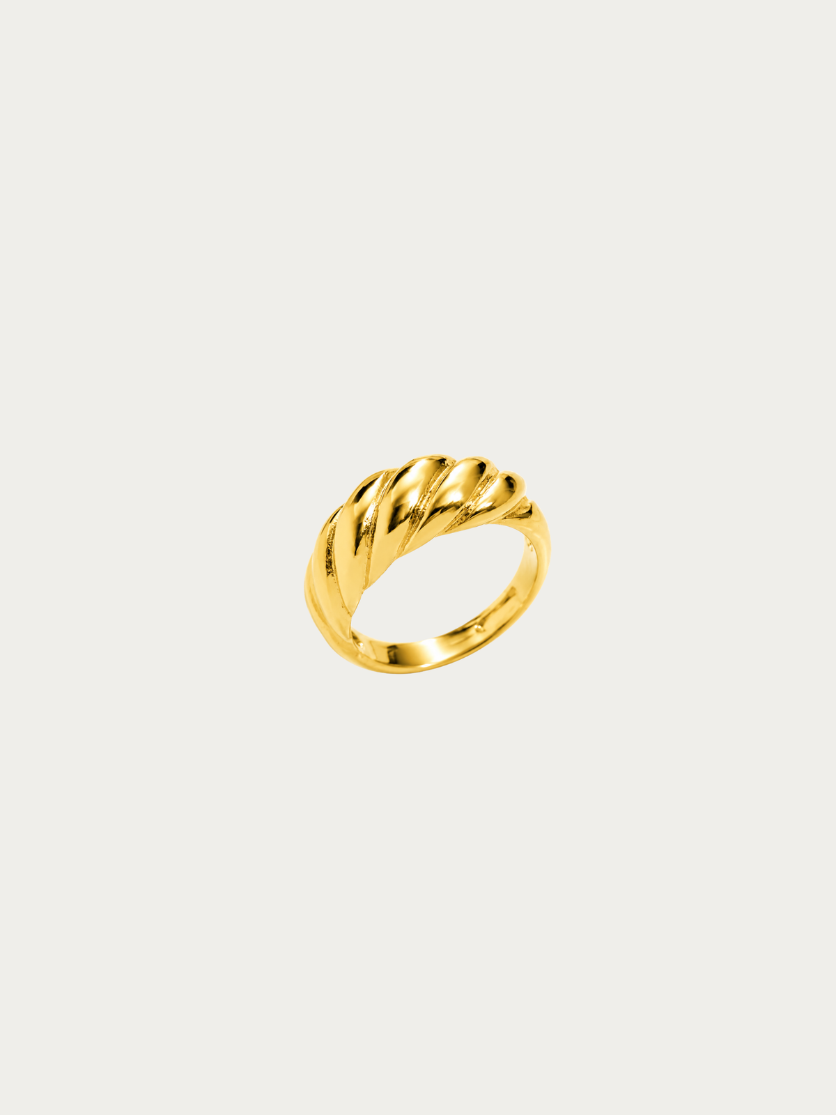 Croissant Dome Ring in PVD gold-coated titanium