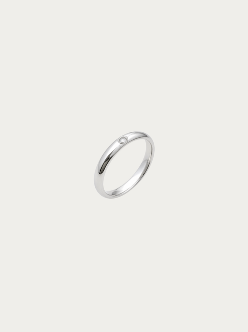 Denise Bezel Solitaire Ring in polished silver titanium