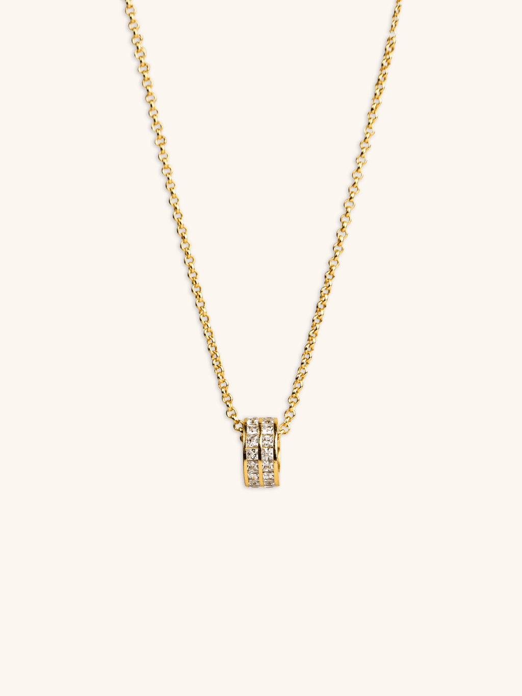 Lightweight cubic zirconia necklace