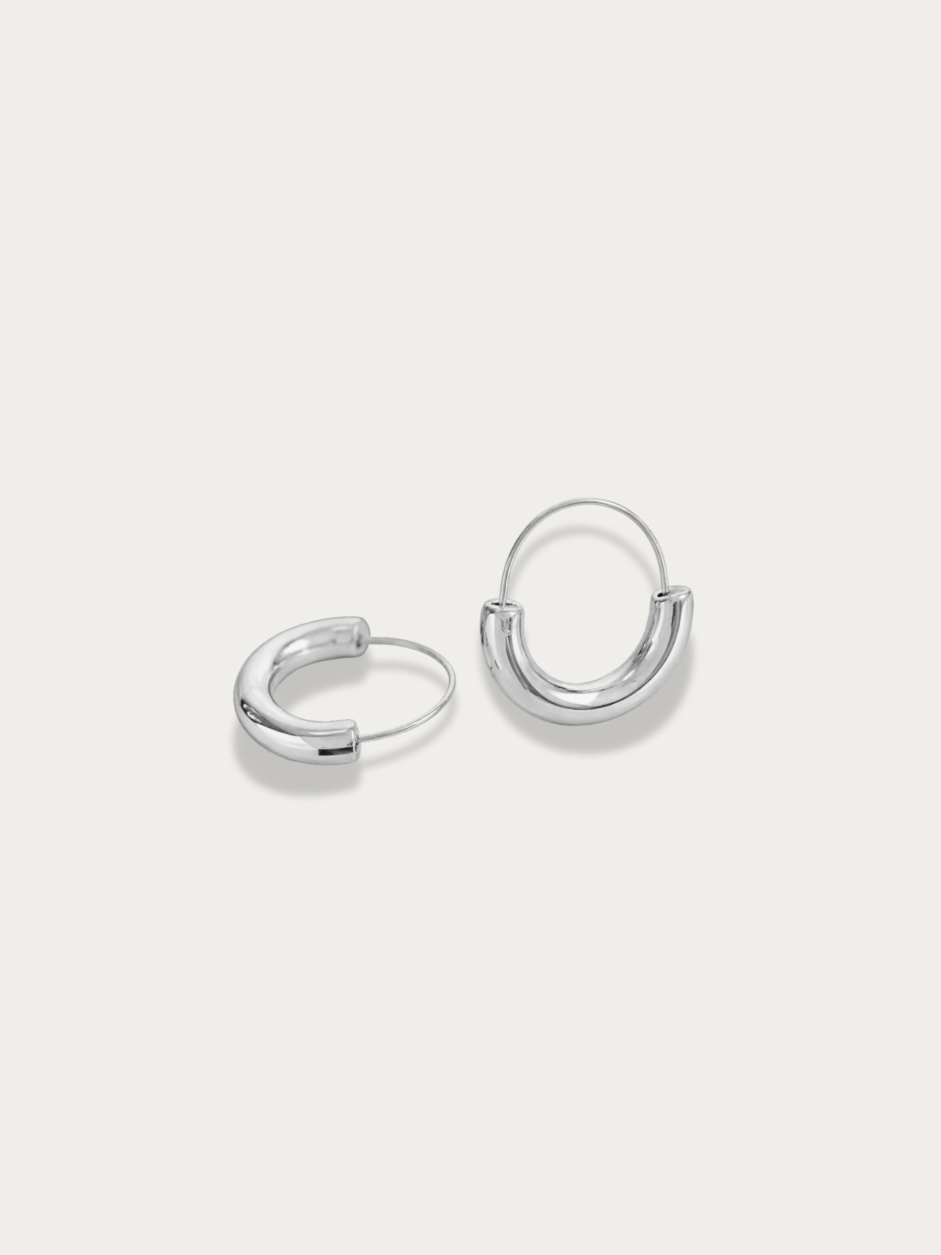 Linnea tubular hoop earrings gold tone
