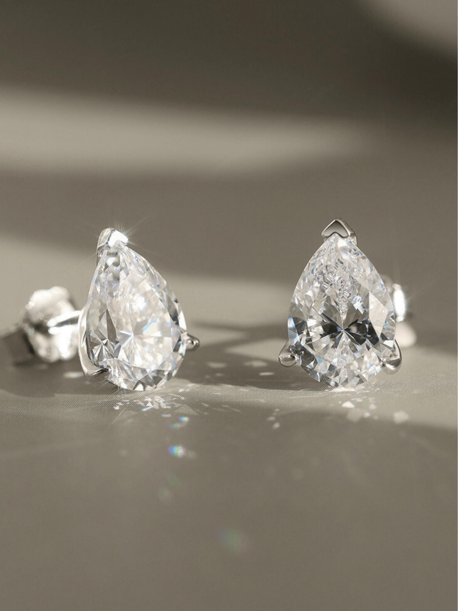Close-up of 8A cubic zirconia facets on Aurélie earring