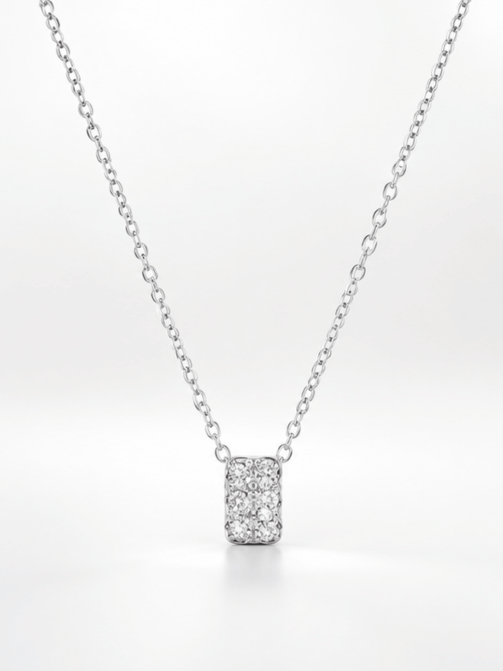 Close-up of the pavé cubic zirconia covering the Cielo rolled pendant