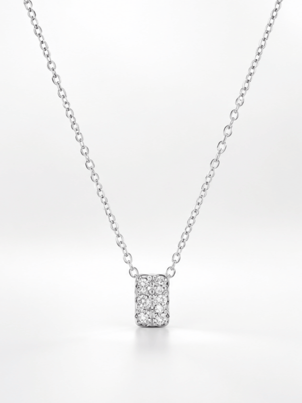 Close-up of the pavé cubic zirconia covering the Cielo rolled pendant