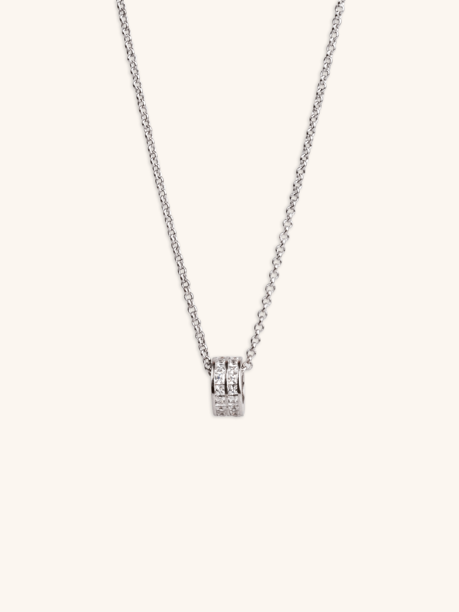 DANIELLE Rolling Stones Sterling Silver Necklace in Silver finish 