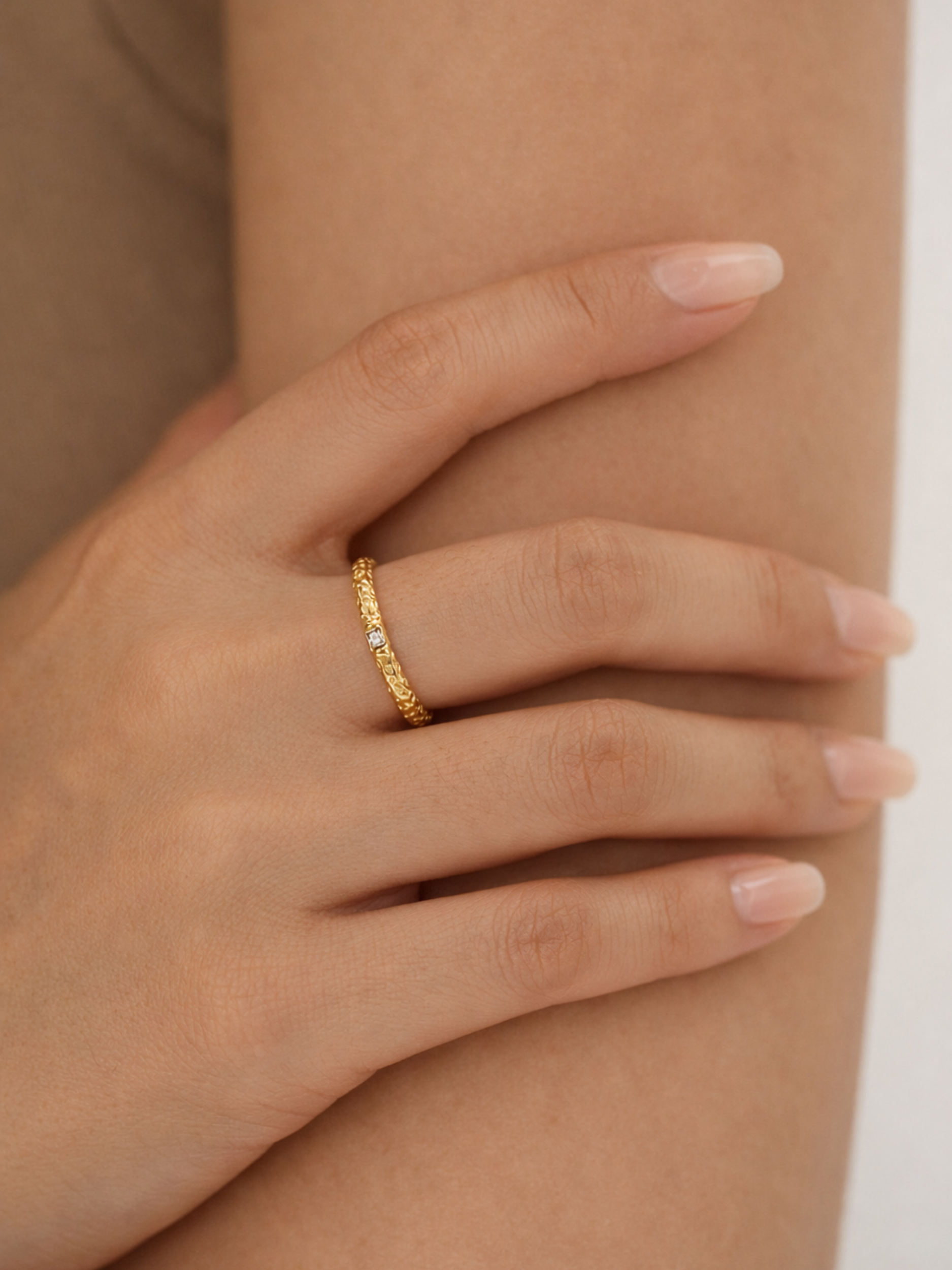 Model wearing MNML Elon Gem Stardust Textured Ring on finger — celestial everyday ring Malaysia