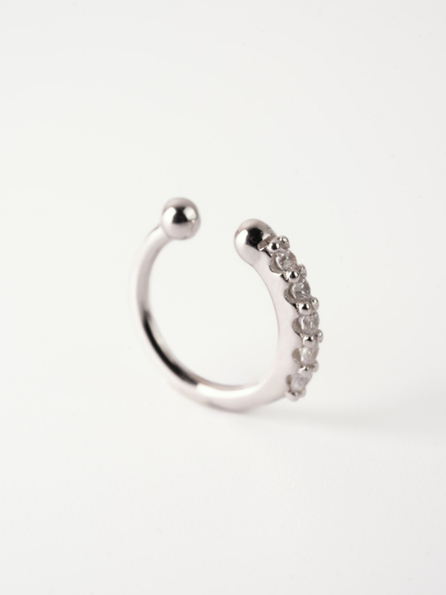 Close-up of slim pavé CZ row on MNML Freya Everyday Ear Cuff — delicate stone sparkle detail