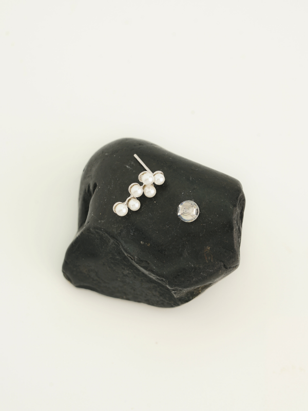 Close-up of pearl cluster arrangement on Kaela earring