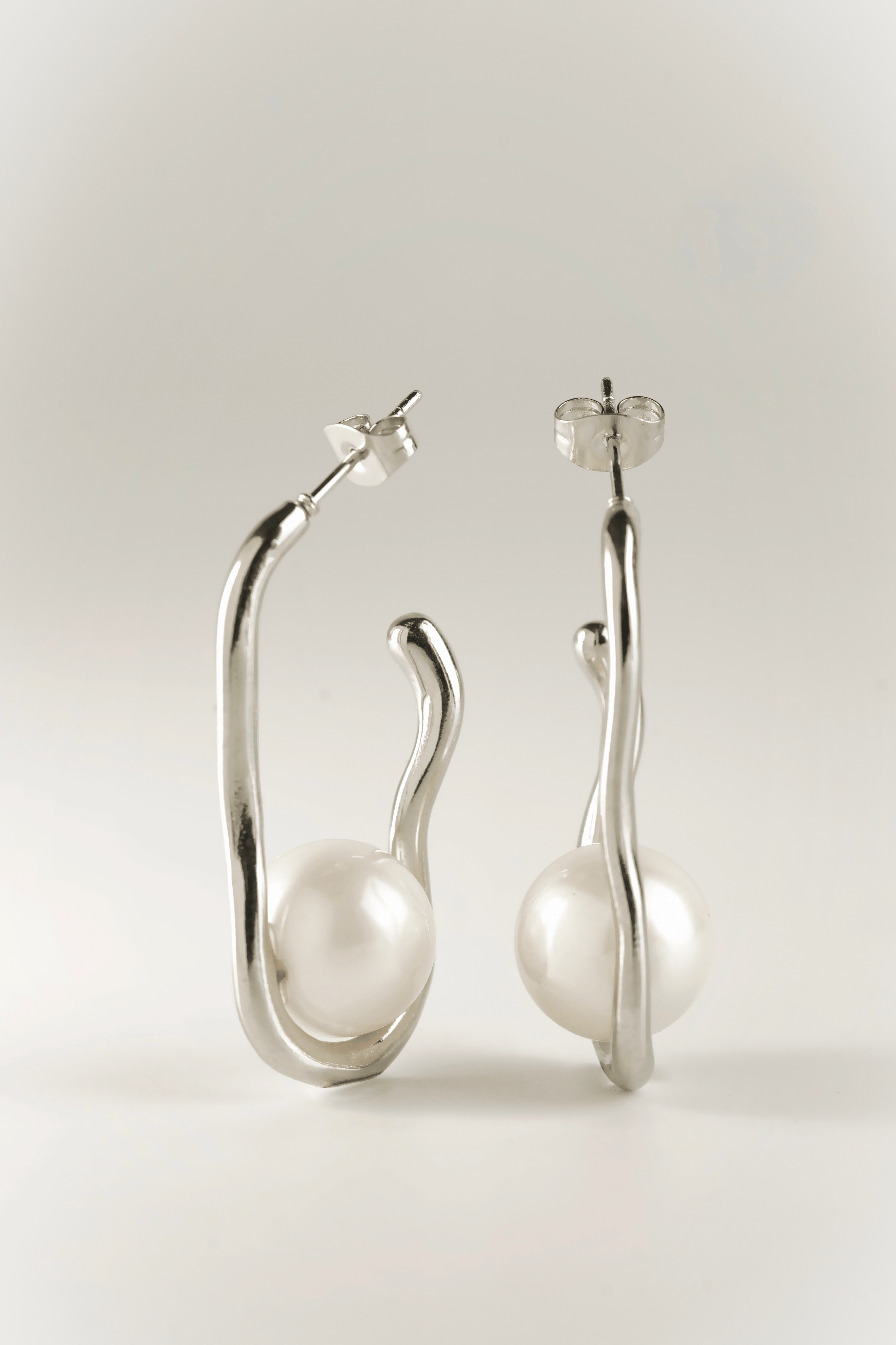 MNML Nova Sculpt Pearl Earrings in silver stainless steel — silver sculptural pearl earrings Malaysia