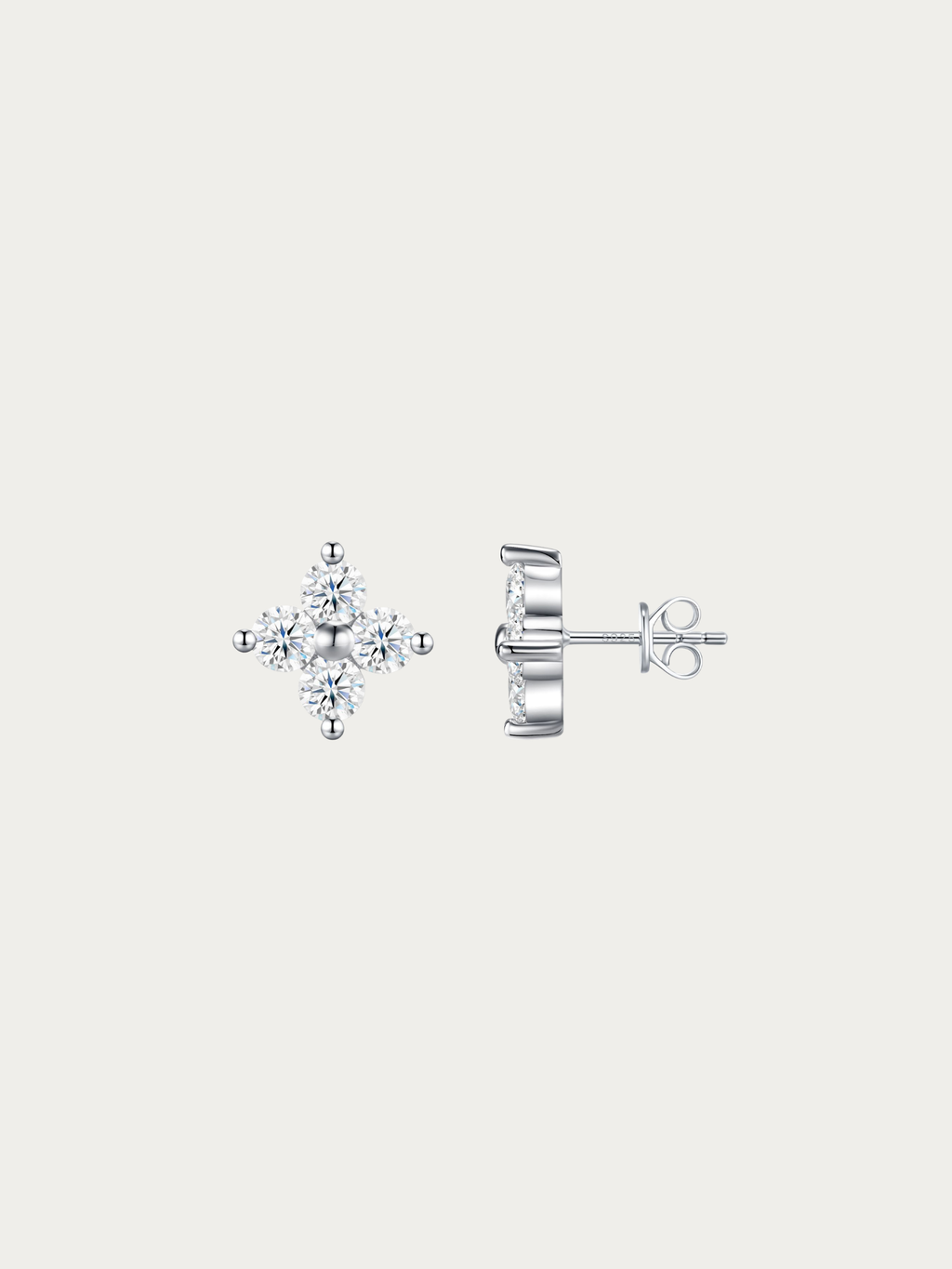 Side profile of the Piper Bloom clover stud