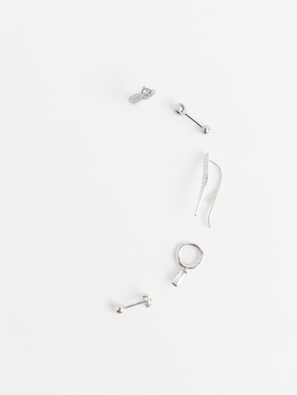 MNML Selene Rope Crystal Single Huggie everyday styling — minimal rope texture huggie Malaysia